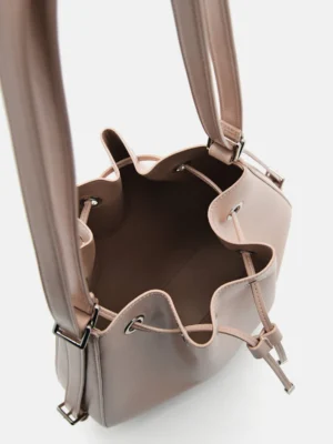 Alternative view of Túi rút dây hình thang Wrinkled - Nude